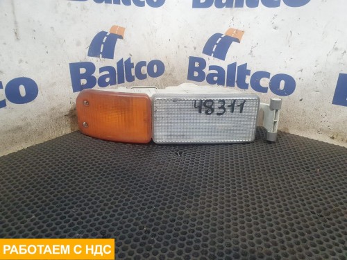 Фара противотуманная левая