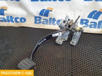 Педаль тормоза