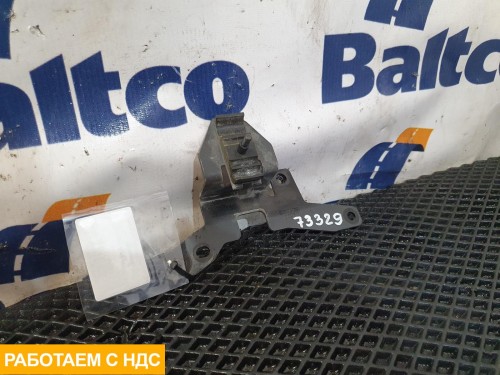 Кронштейн трубок компрессора