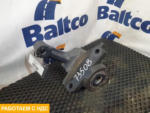 Кронштейн передней рессоры левый