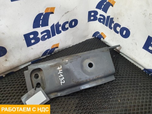 Кронштейн крепления ящика АКБ левый