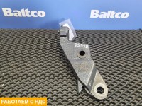 Кронштейн торсиона левый