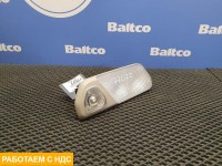 Плафон салонный левый