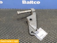 Кронштейн торсиона правый